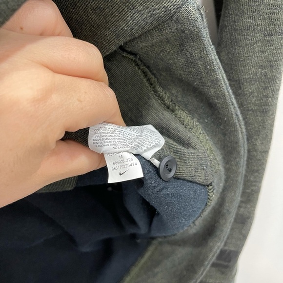 Nike Tech Fleece Cape Jacket Olive Green Hooded Sportswear Asymmetrical Zip M - Picture 11 of 15